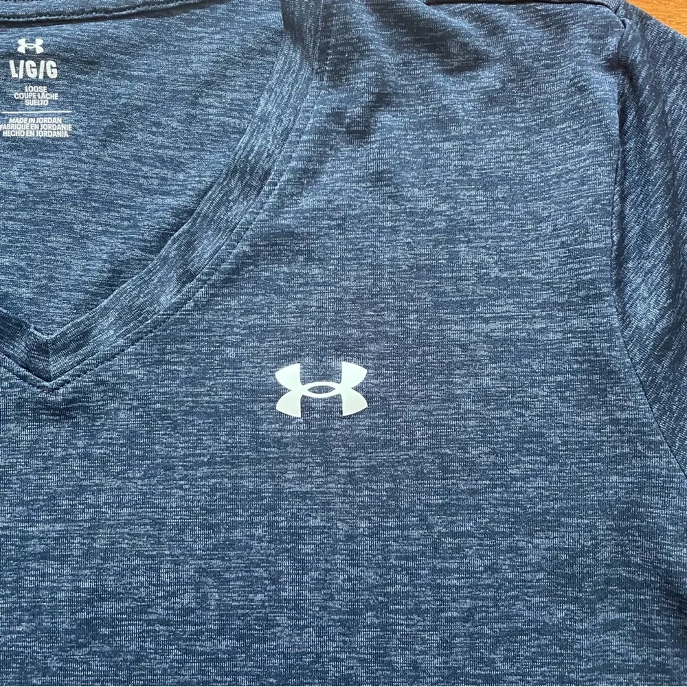 Under Armour Blue Performance Tee, Size Large - Picture 2 of 4